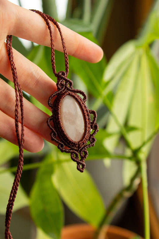 Emily • Peach Moonstone macrame necklace