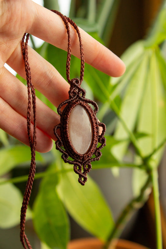 Emily • Peach Moonstone macrame necklace