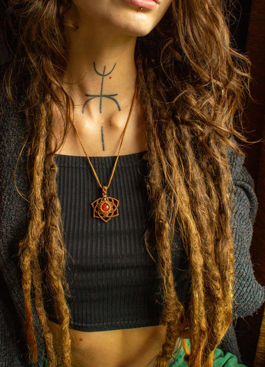 Aurora • Carnelian Macrame necklace