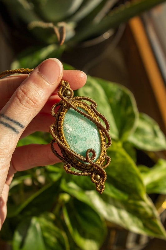 Bernadette • Amazonite macrame necklace