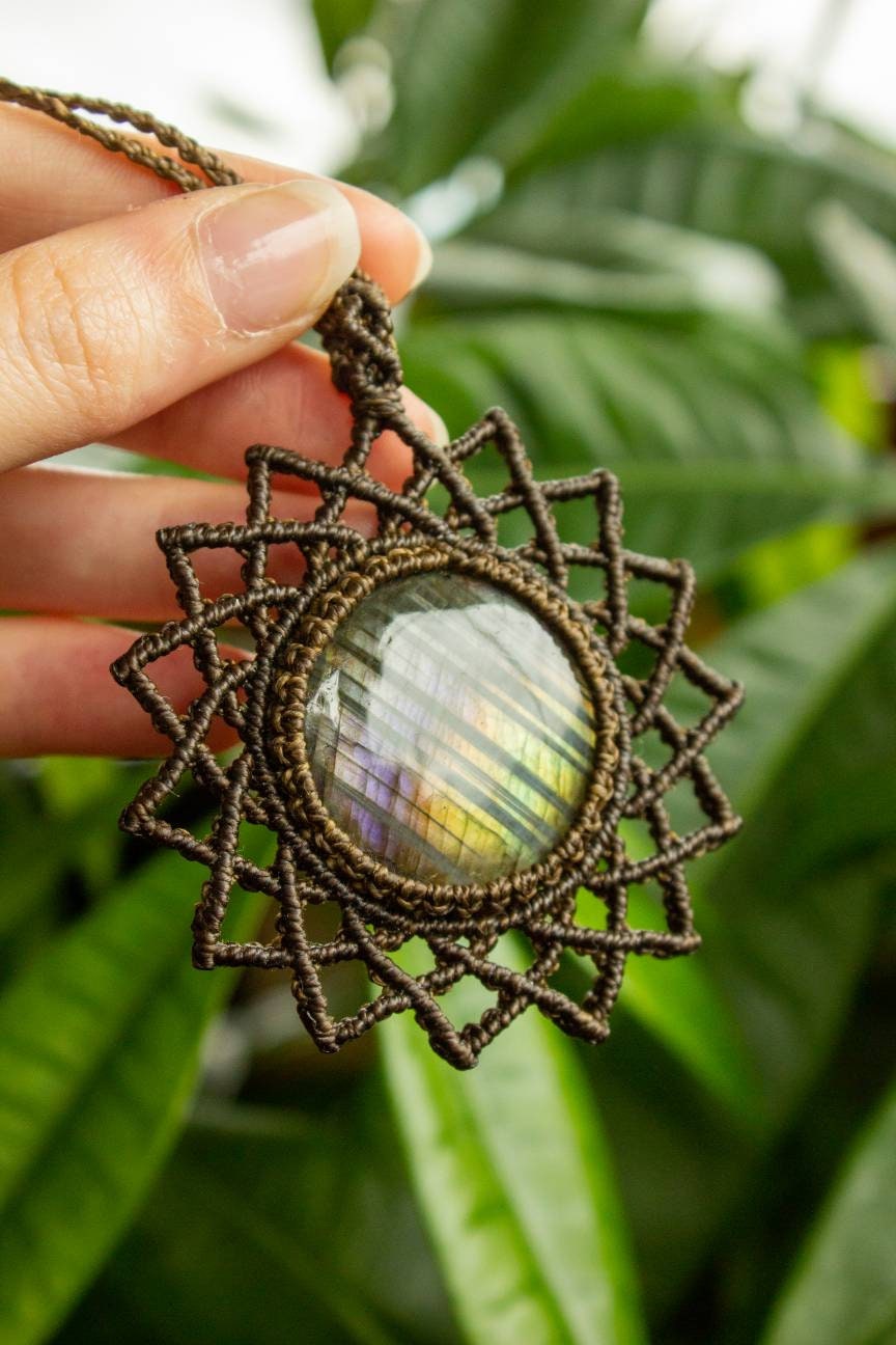 Amalia • Labradorite mandala macrame necklace