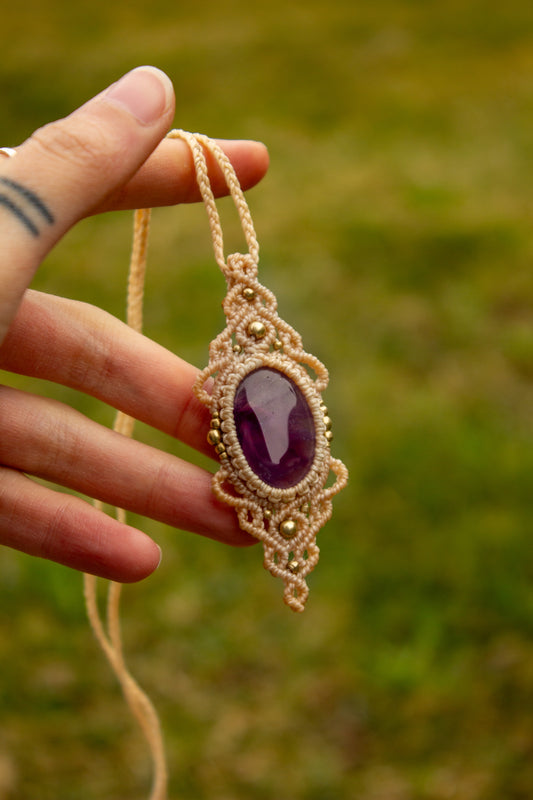 Amethyst • macrame necklace