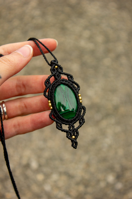 Malachite • macrame necklace