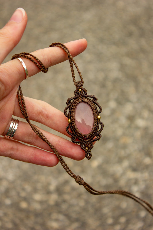 Rose Quartz • macrame necklace