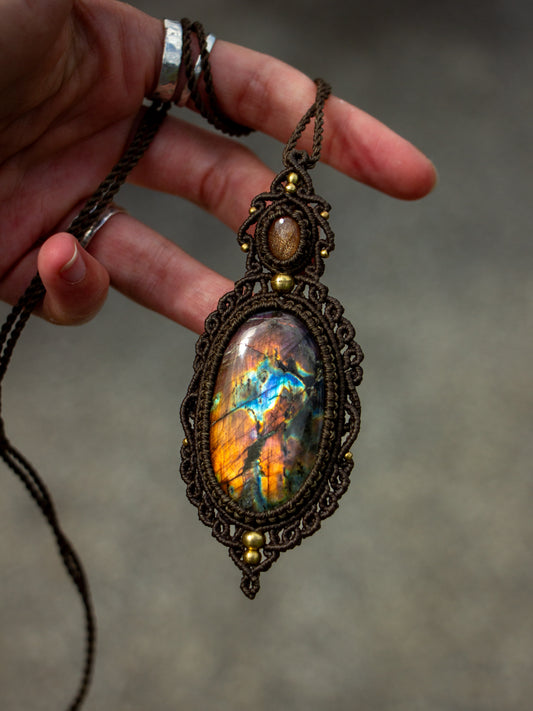 Sunstone & Labradorite necklace