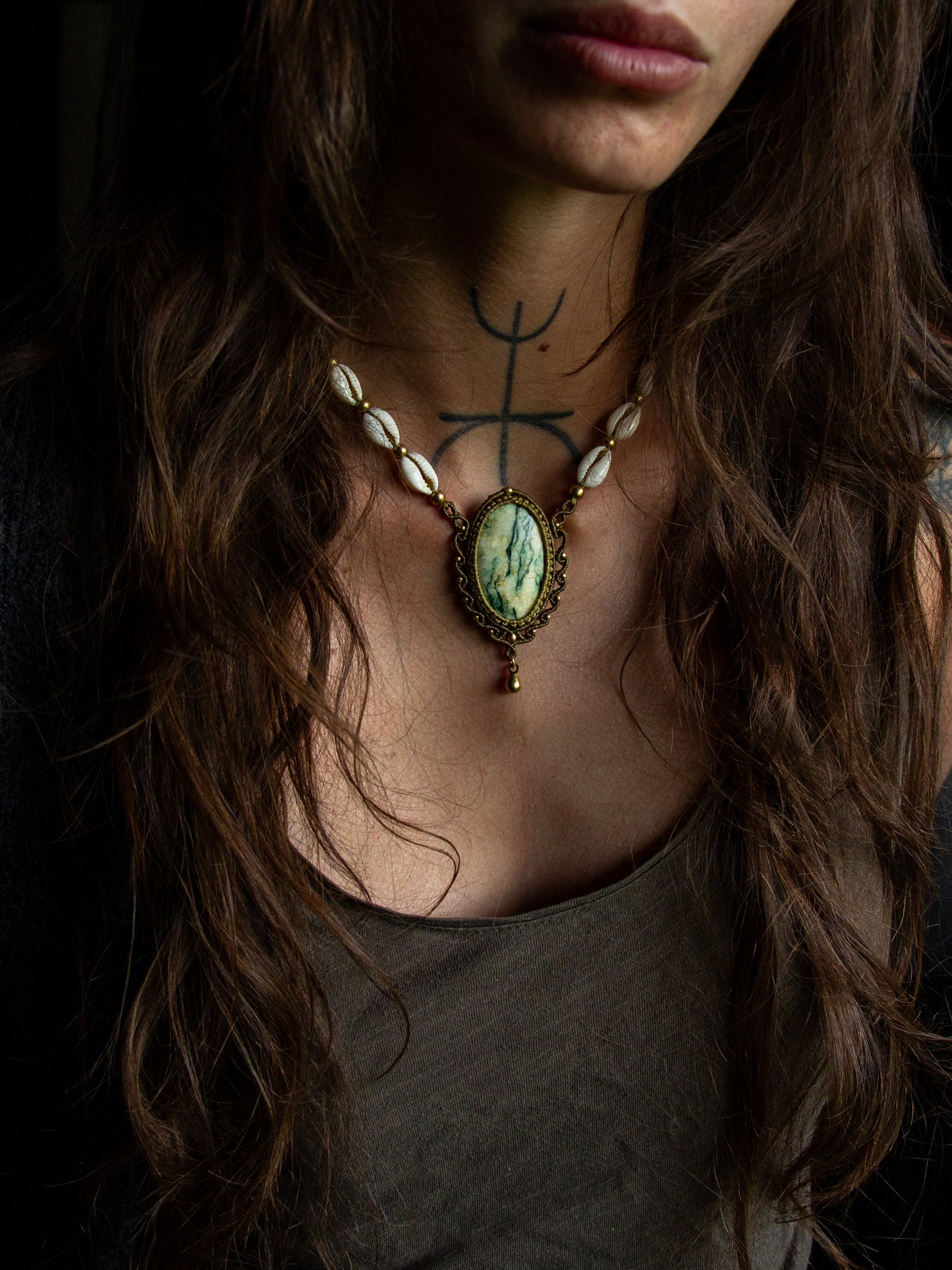 Mariposite & cowrie shell necklace