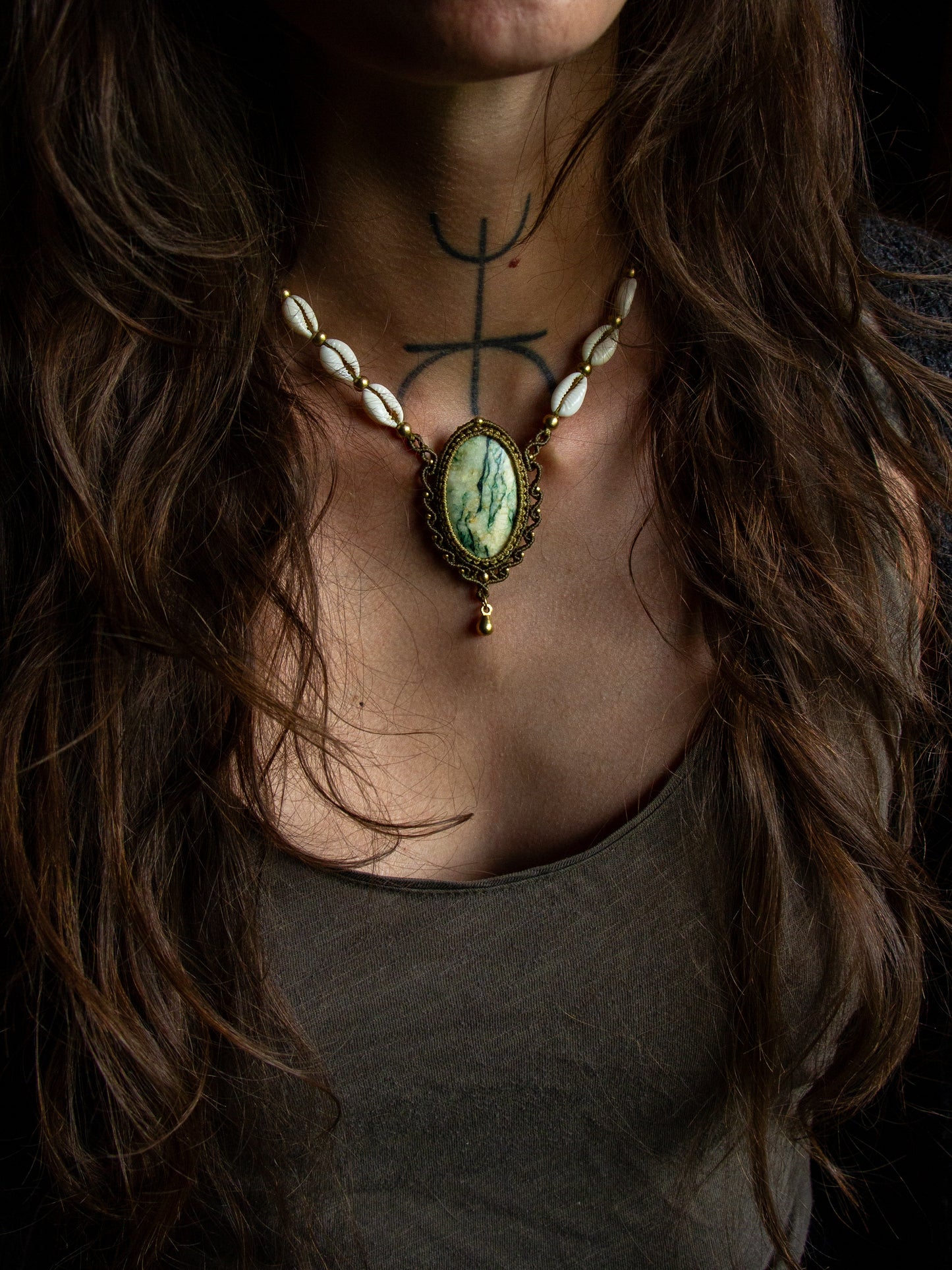 Mariposite & cowrie shell necklace