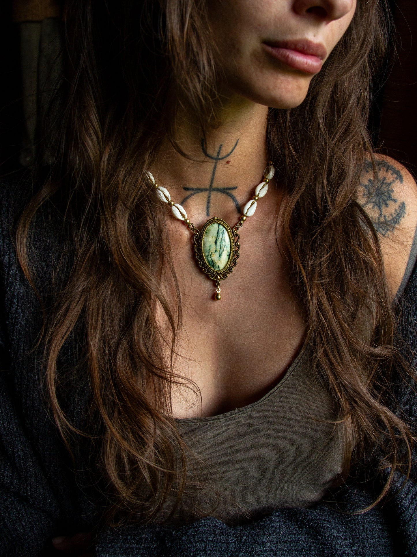 Mariposite & cowrie shell necklace