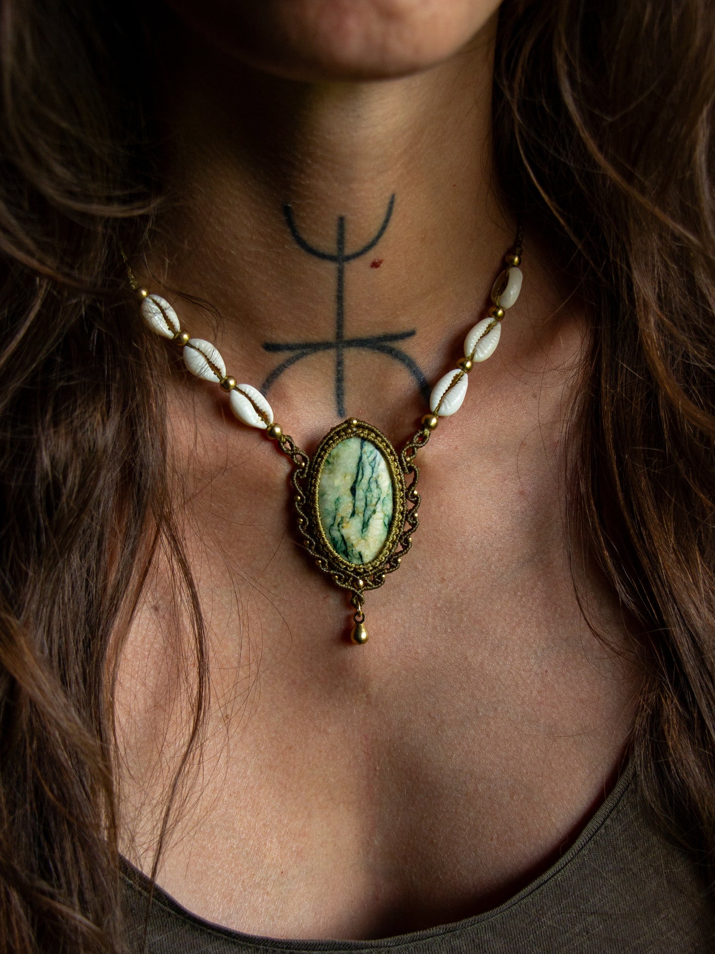 Mariposite & cowrie shell necklace