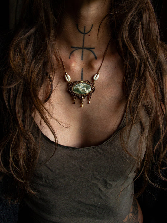 Ocean Jasper & cowrie shell necklace