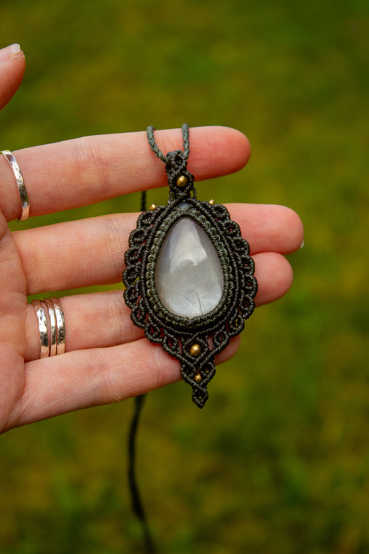 Grey Moonstone macrame necklace