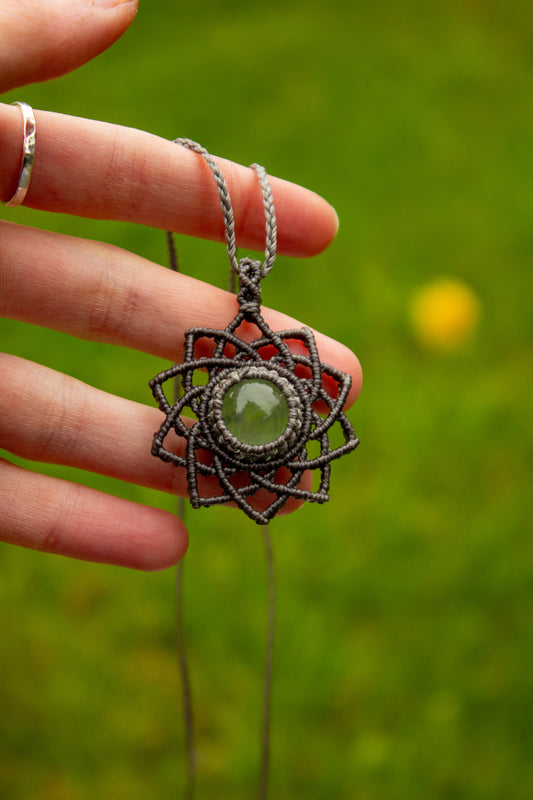 Green Fluorite macrame necklace