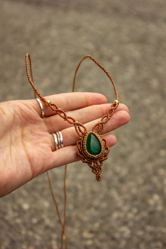 Green Onyx macrame necklace