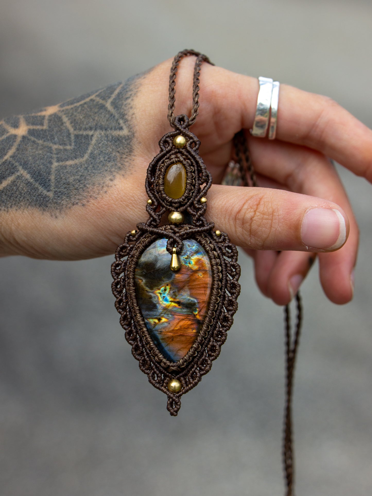 Labradorite & Cat's Eye necklace