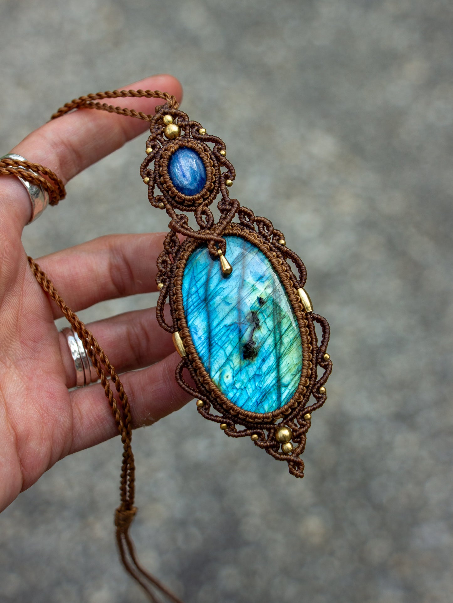 Labradorite & Kyanite necklace