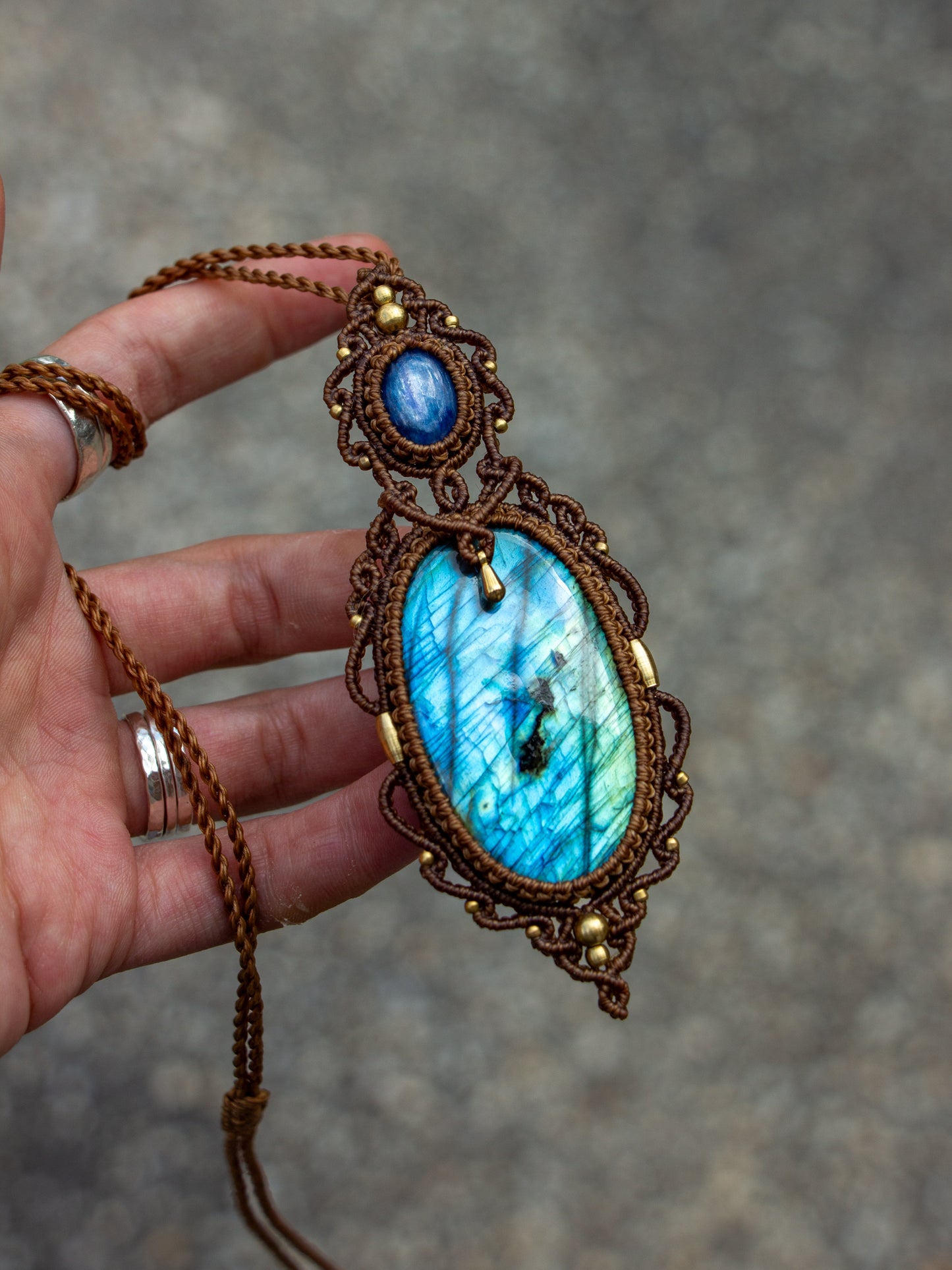 Labradorite & Kyanite necklace