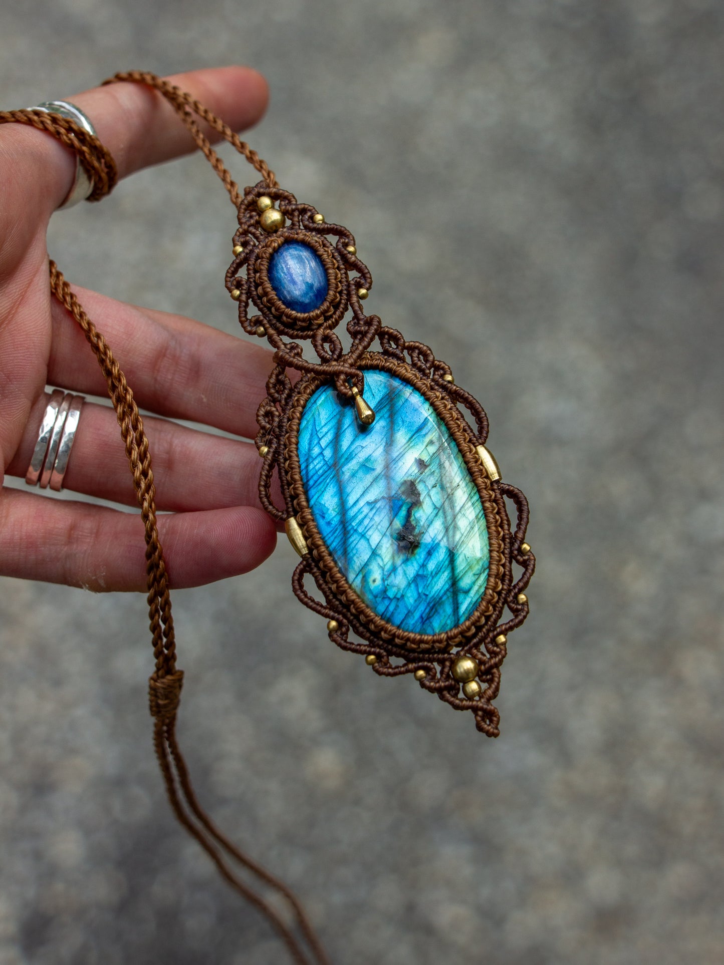 Labradorite & Kyanite necklace
