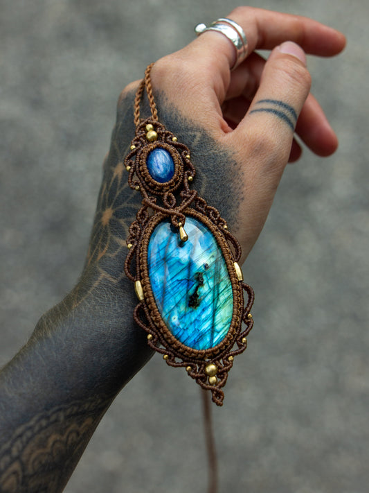 Labradorite & Kyanite necklace