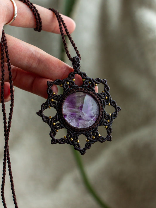 Amethyst macrame necklace