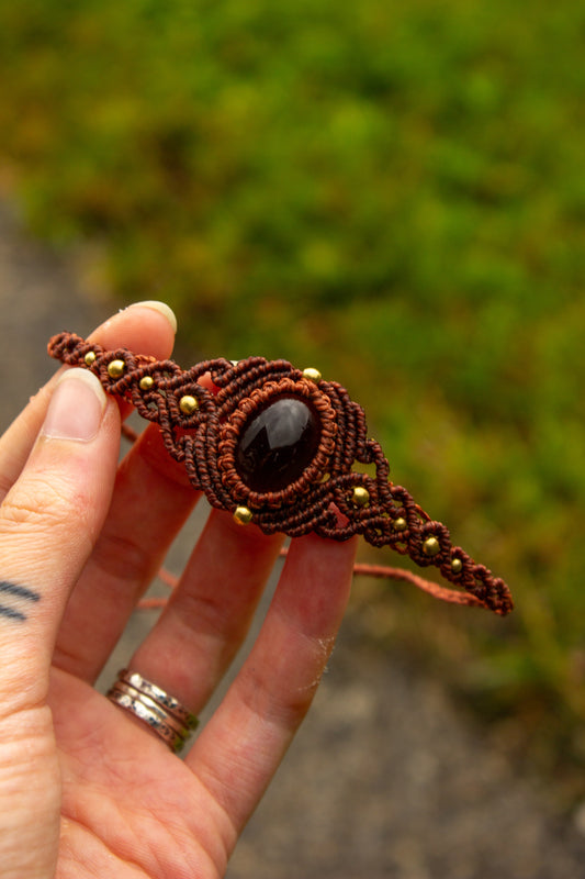 Smokey Quartz • macrame bracelet