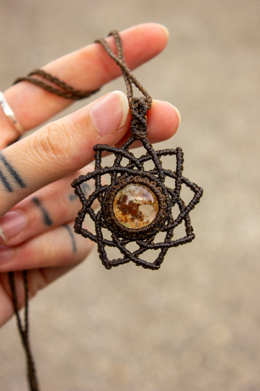 Garden Quartz • macrame necklace