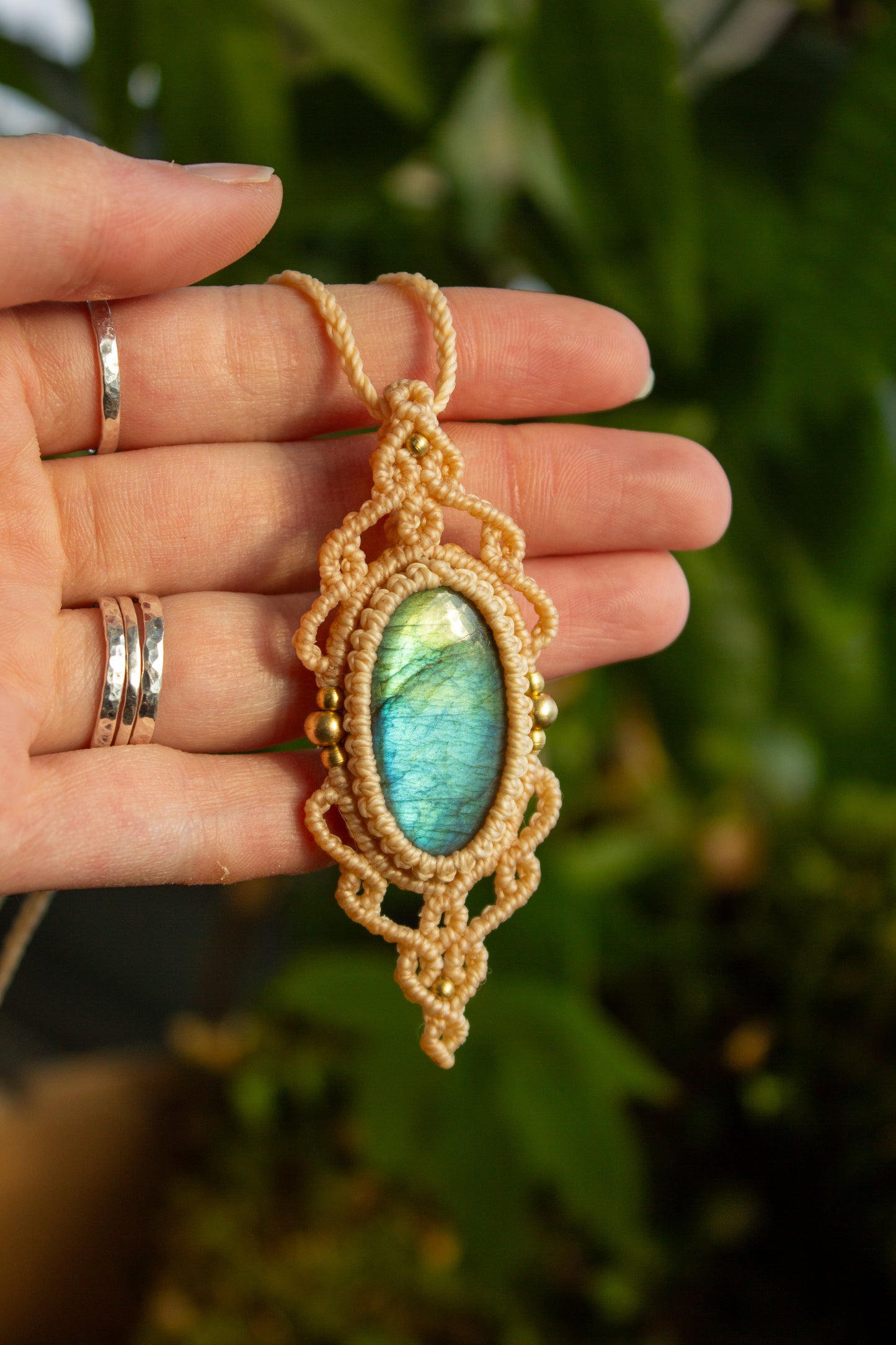 Labradorite • macrame necklace