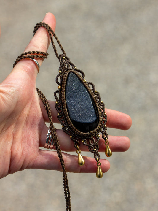 Druzy Onyx macrame necklace