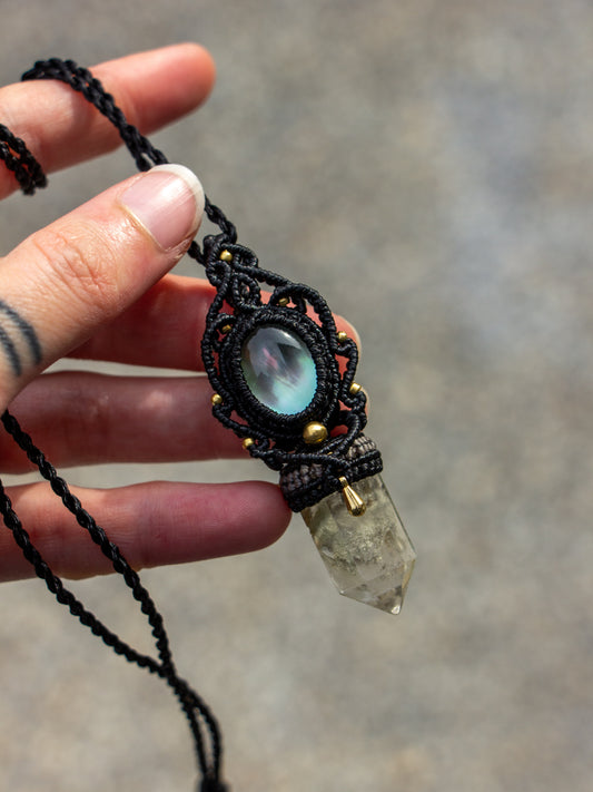Mother of Pearl & Garden Quartz macrame necklace