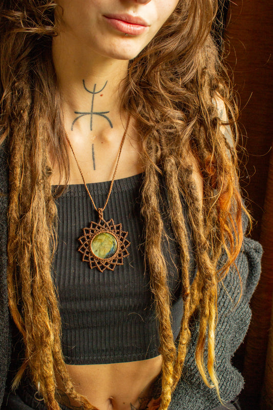 Elle • Labradorite mandala macrame necklace