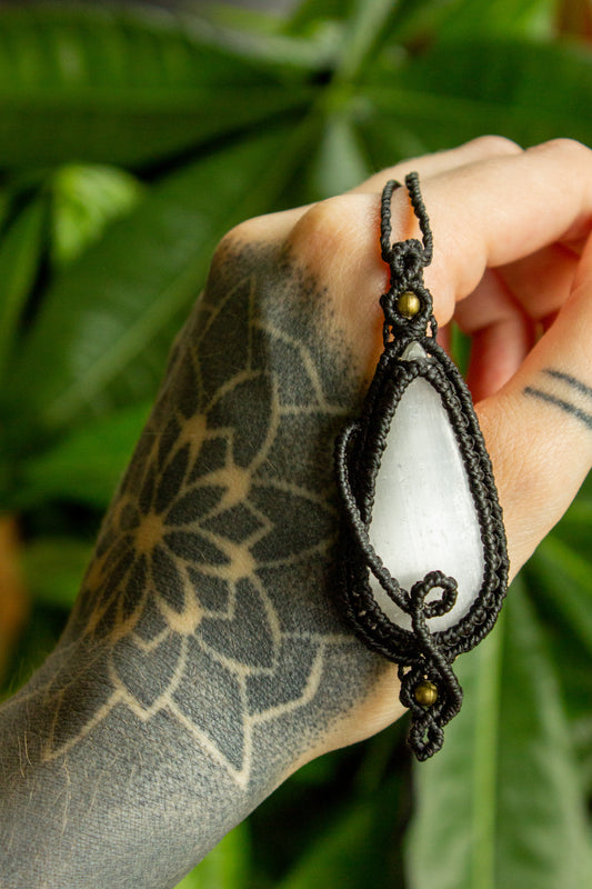 Linda • Selenite macrame necklace