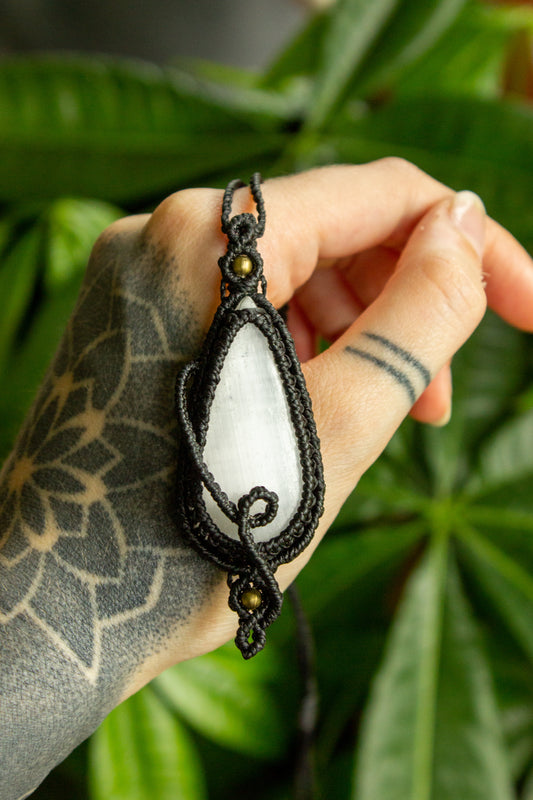 Linda • Selenite macrame necklace