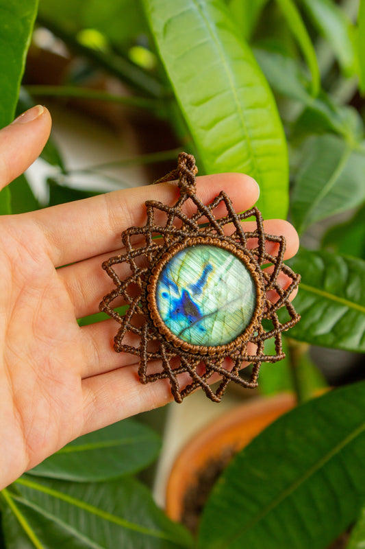 Alice • Labradorite macrame mandala necklace