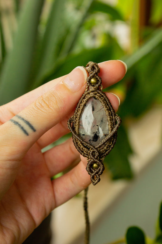 Linda • Rutile Quartz macrame necklace