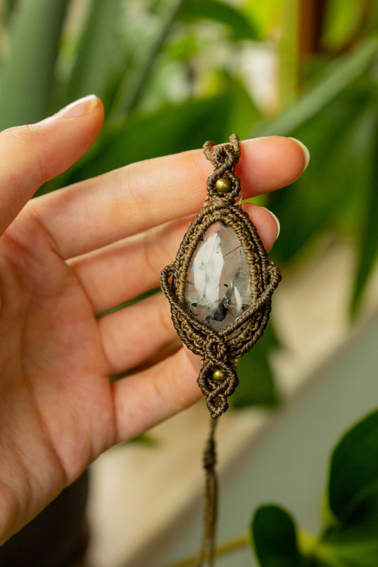 Linda • Rutile Quartz macrame necklace