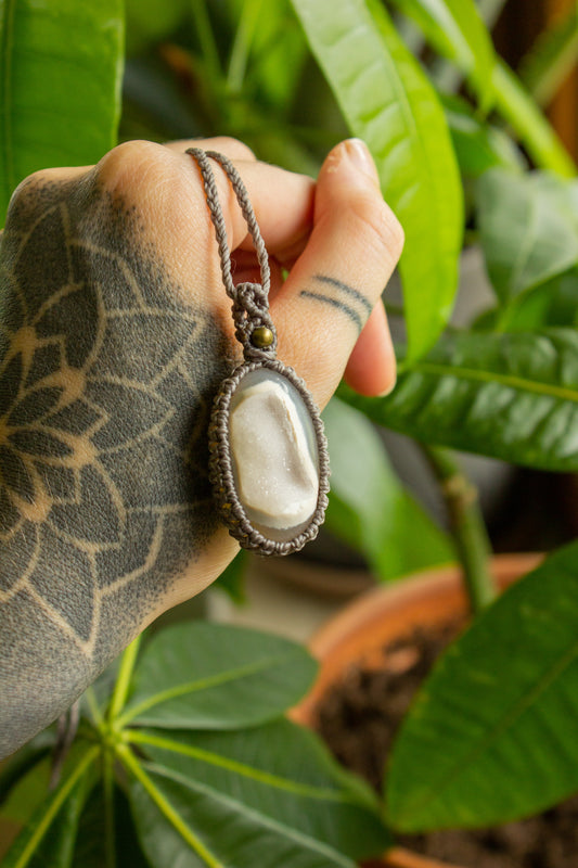Ellie • White Druzy Onyx macrame necklace