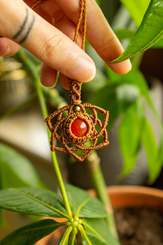 Aurora • Carnelian Macrame necklace