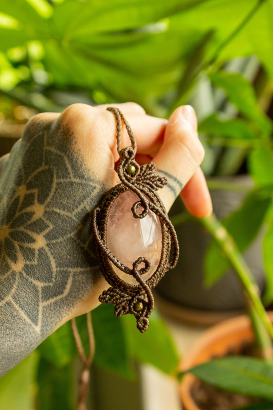 Viola • Rose Quartz macrame necklace