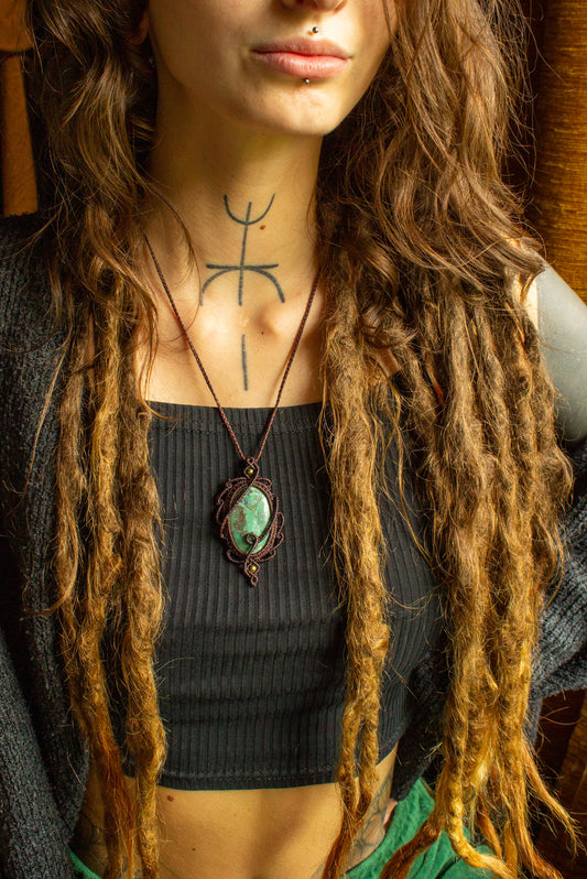 Athena • Azurite macrame necklace