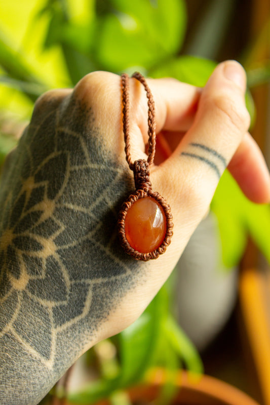 Ariel • Carnelian macrame necklace