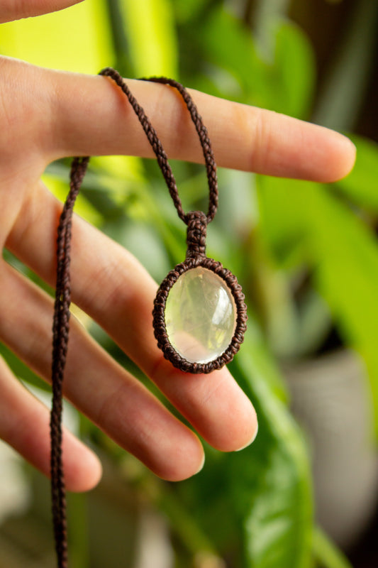 Rose • Star Rose Quartz macrame necklace