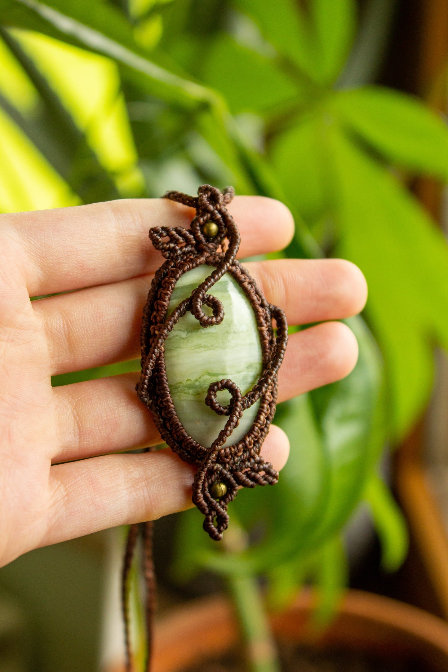 Chloe • Serpentine macrame necklace