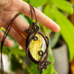 Kamelia • Labradorite macrame necklace