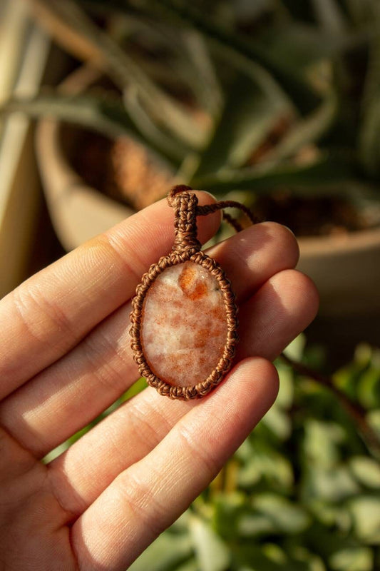 Camilla • Sunstone macrame necklace