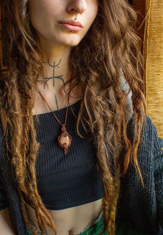 Ella • Peach Amazonite macrame necklace