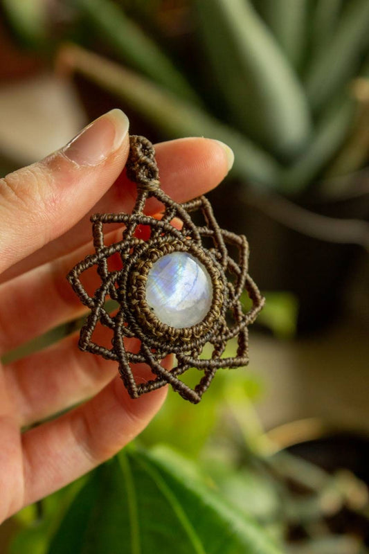 Alice • Rainbow Moonstone mandala macrame necklace